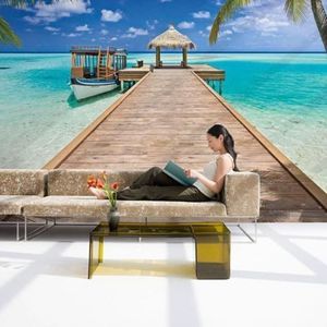 Meet your Posher, Elvia